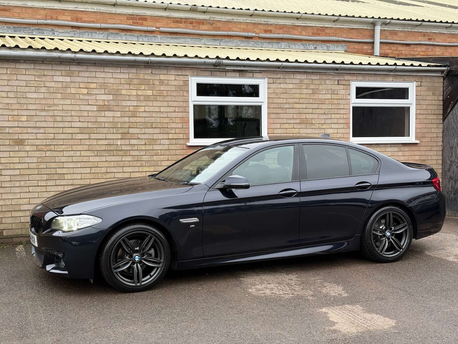 Used BMW 5 Series 2014 for sale - 77609399: Photo 13