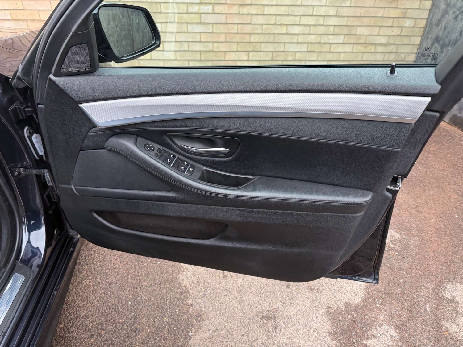 Used BMW 5 Series 2014 for sale - 77609399: Photo 42