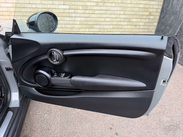 Used MINI Hatch 2017 for sale - 76231887: Photo 36