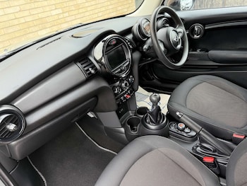 Used MINI Hatch 2017 for sale - 76231887: Photo 3