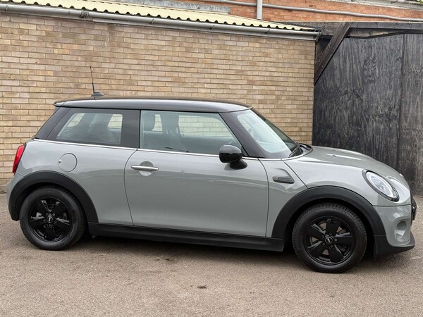 Used MINI Hatch 2017 for sale - 76231887: Photo 4