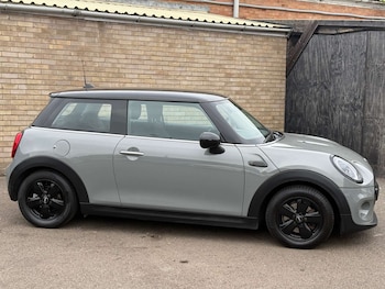 Used MINI Hatch 2017 for sale - 76231887: Photo 4