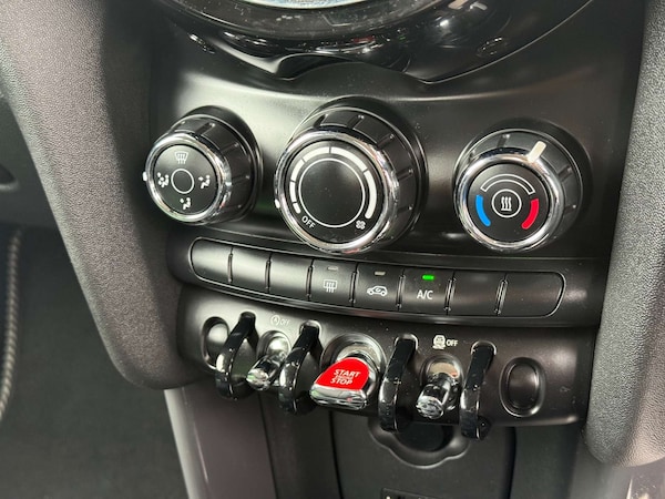 Used MINI Hatch 2017 for sale - 76231887: Photo 51