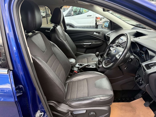 Used Ford Kuga 2015 for sale - 75716876: Photo 11
