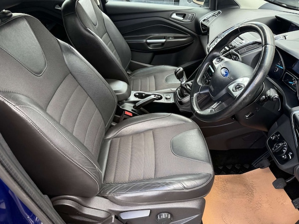 Used Ford Kuga 2015 for sale - 75716876: Photo 13