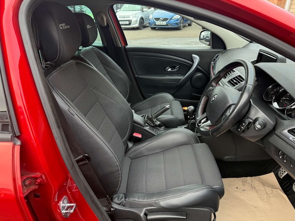 Used Renault Megane 2016 for sale - 76219308: Photo 10