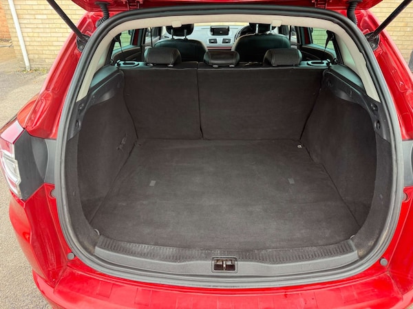 Used Renault Megane 2016 for sale - 76219308: Photo 39
