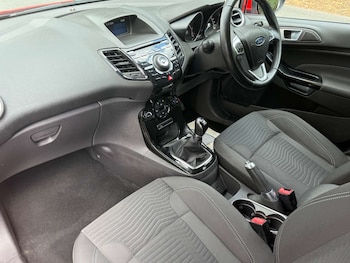 Used Ford Fiesta 2013 for sale - 79384512: Photo
