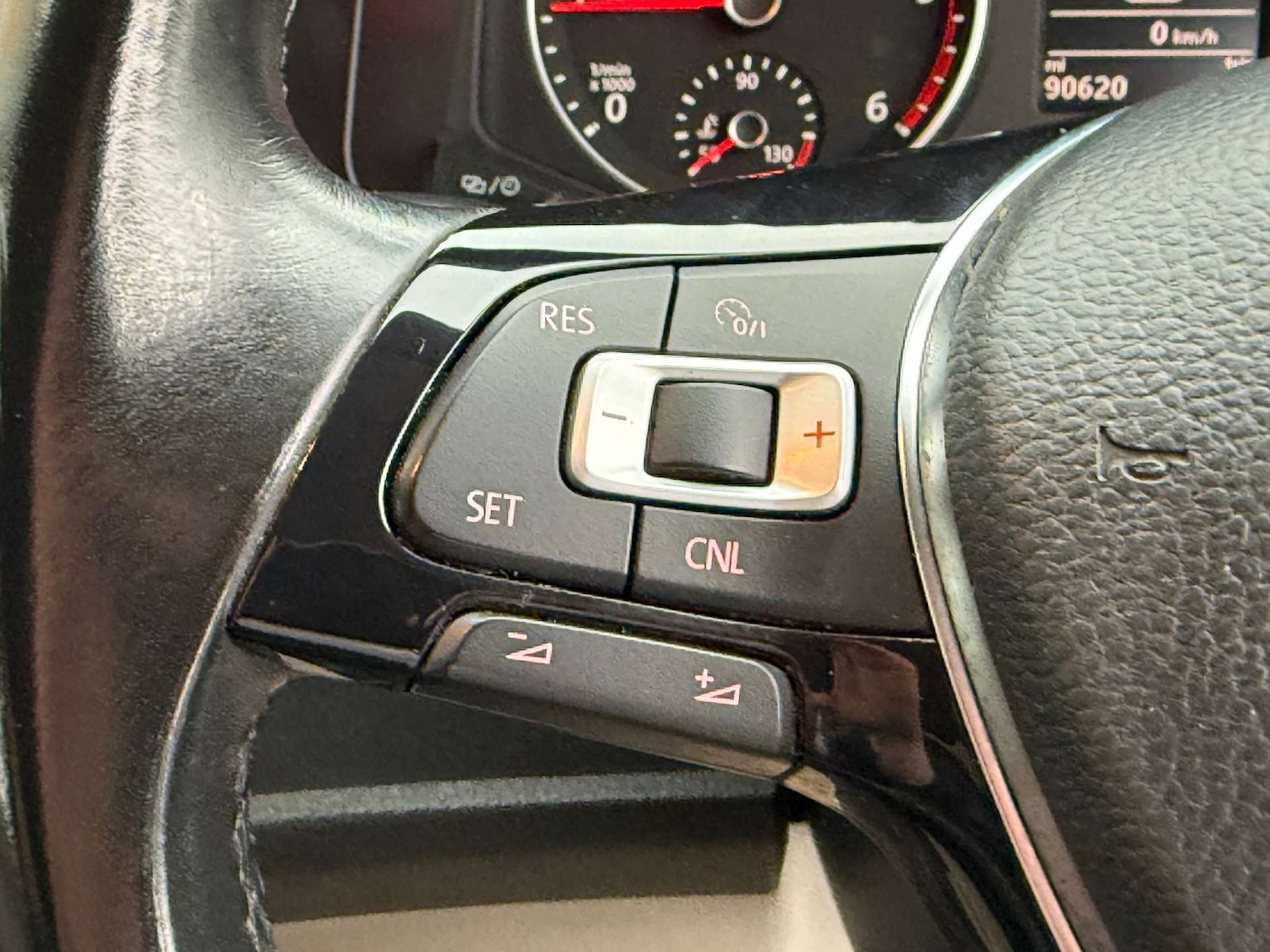 Used Volkswagen Transporter 2016 for sale - 77617144: Photo 46