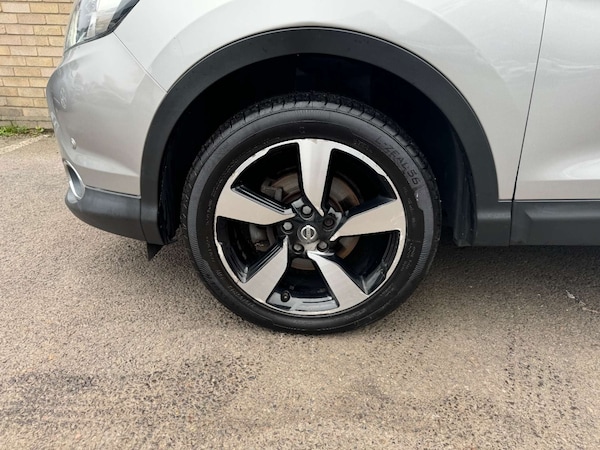 Used Nissan Qashqai 2017 for sale - 74772257: Photo 18