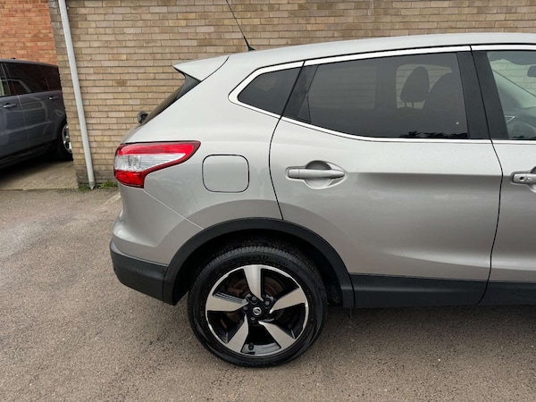 Used Nissan Qashqai 2017 for sale - 74772257: Photo 32