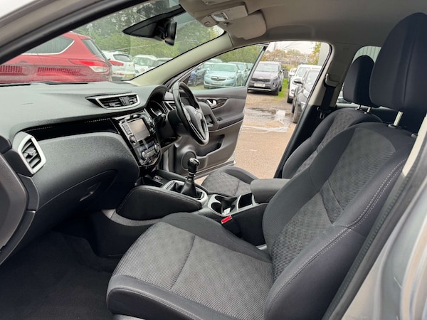 Used Nissan Qashqai 2017 for sale - 74772257: Photo 69