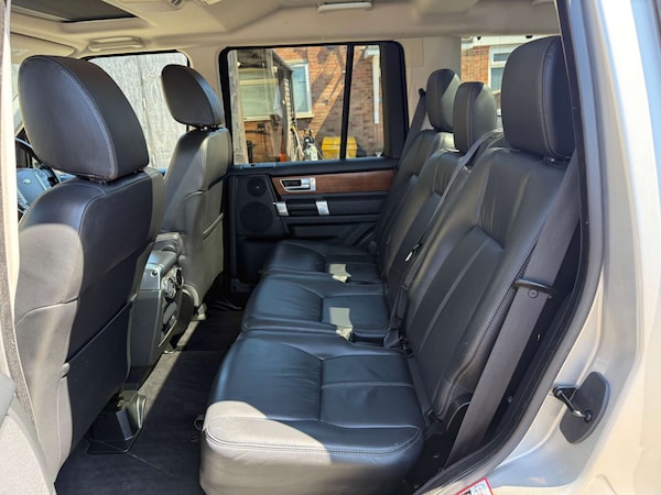 Used Land Rover Discovery 2016 for sale - 74772259: Photo 38