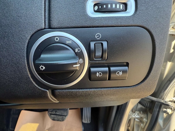 Used Land Rover Discovery 2016 for sale - 74772259: Photo 73