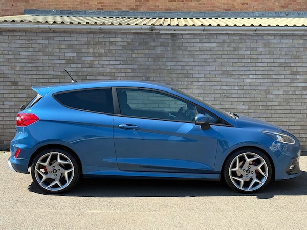 Used Ford Fiesta 2018 for sale - 75228353: Photo 13