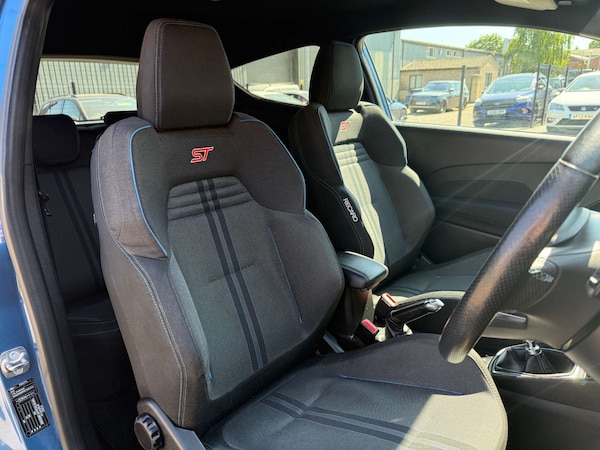 Used Ford Fiesta 2018 for sale - 75228353: Photo 15
