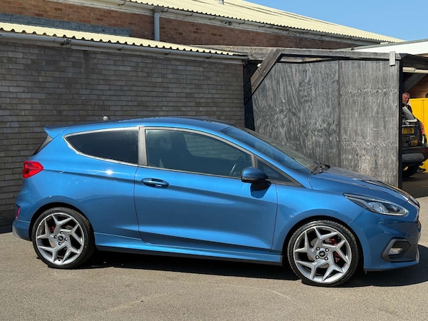 Used Ford Fiesta 2018 for sale - 75228353: Photo 26