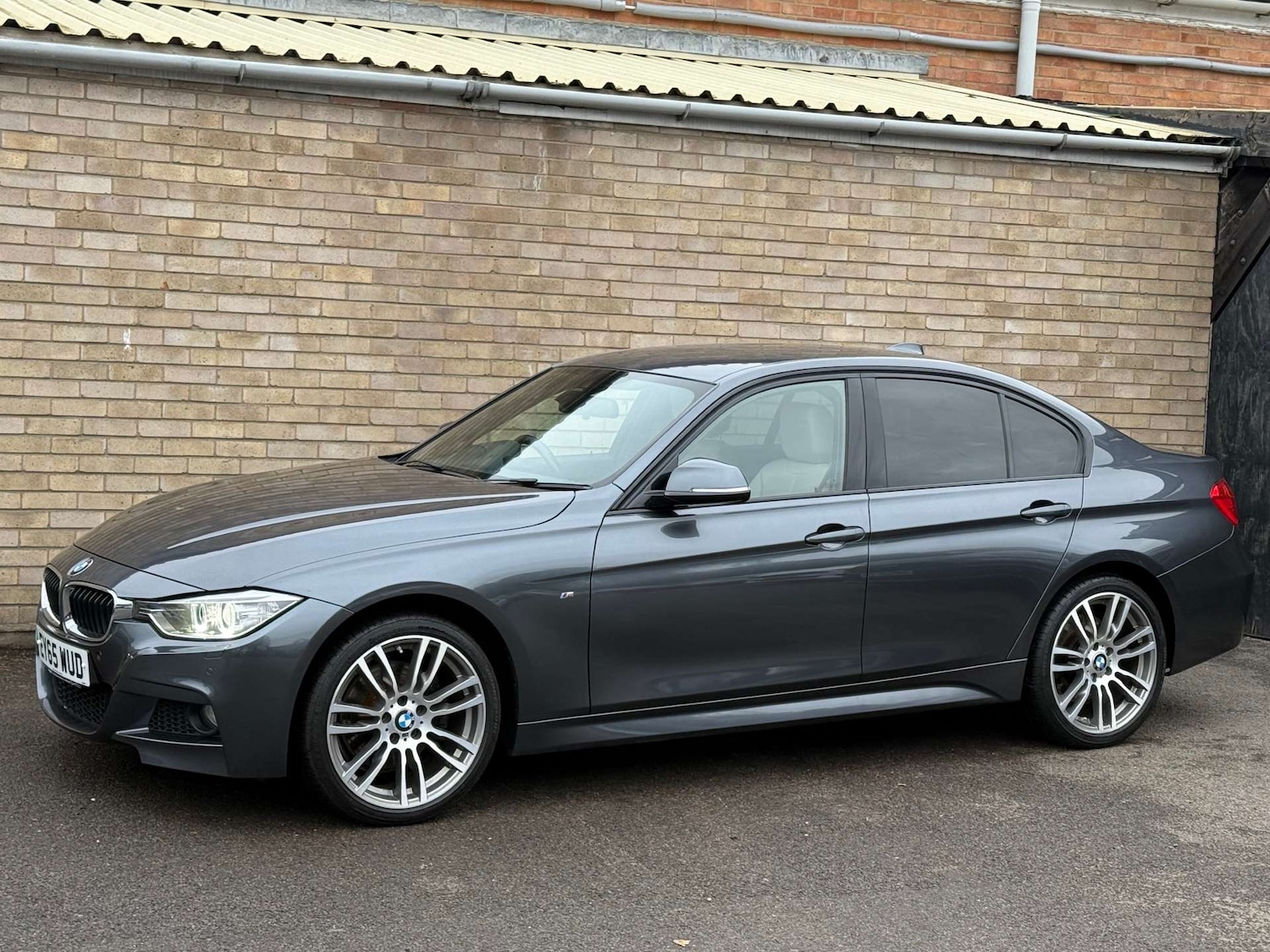 Used BMW 3 Series 2015 for sale - 76724036: Photo 19