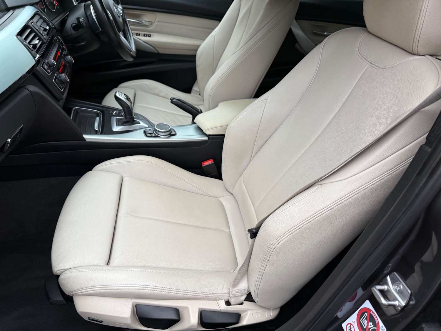 Used BMW 3 Series 2015 for sale - 76724036: Photo 21