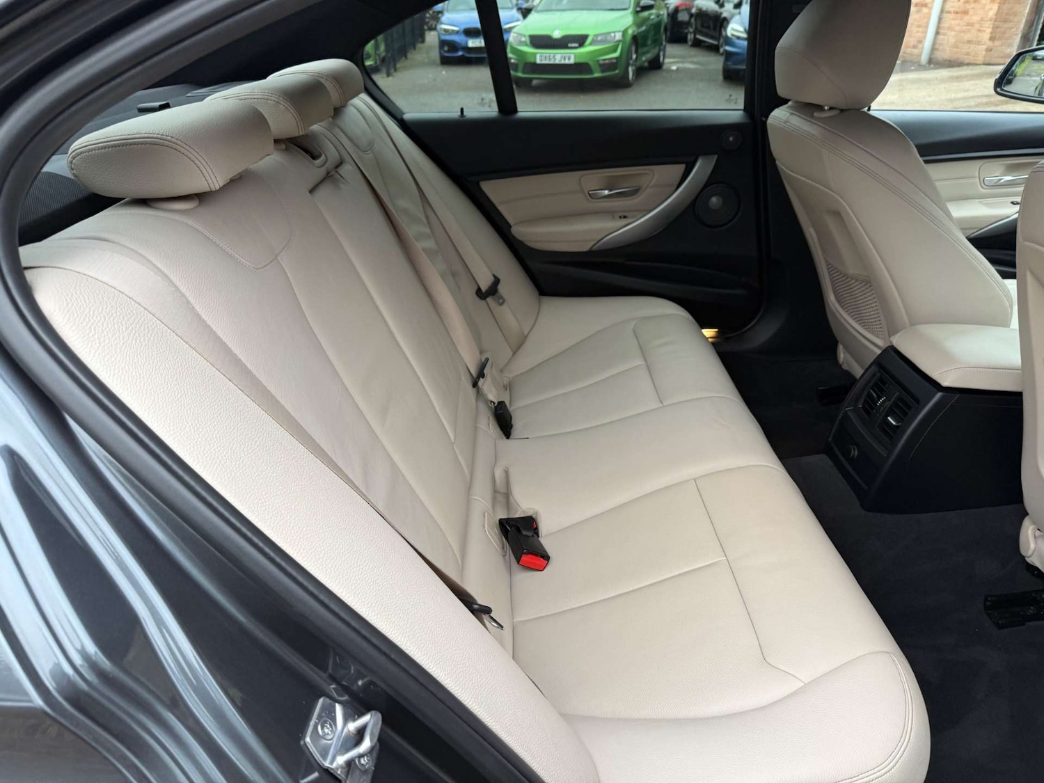 Used BMW 3 Series 2015 for sale - 76724036: Photo 36