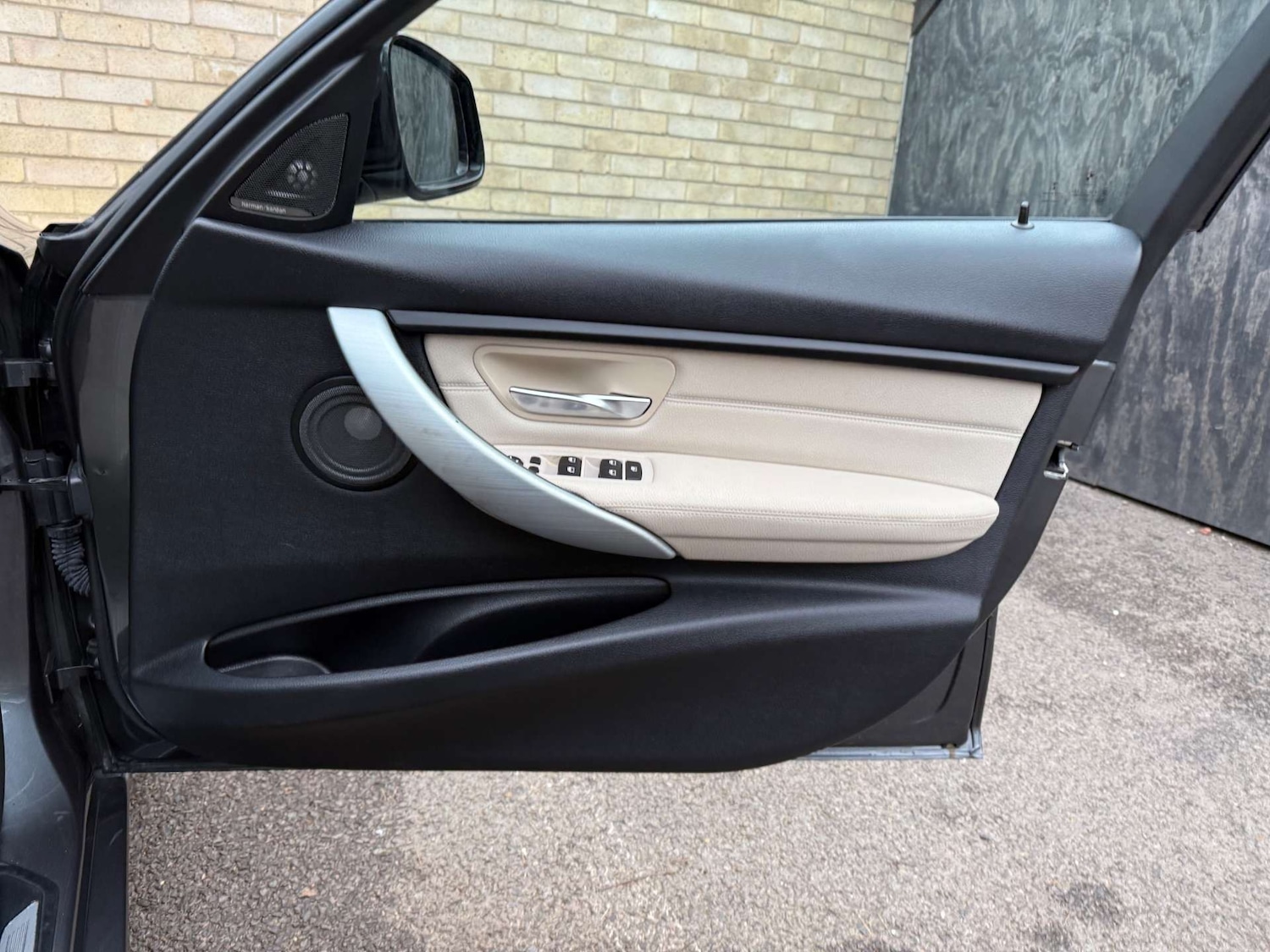 Used BMW 3 Series 2015 for sale - 76724036: Photo 42