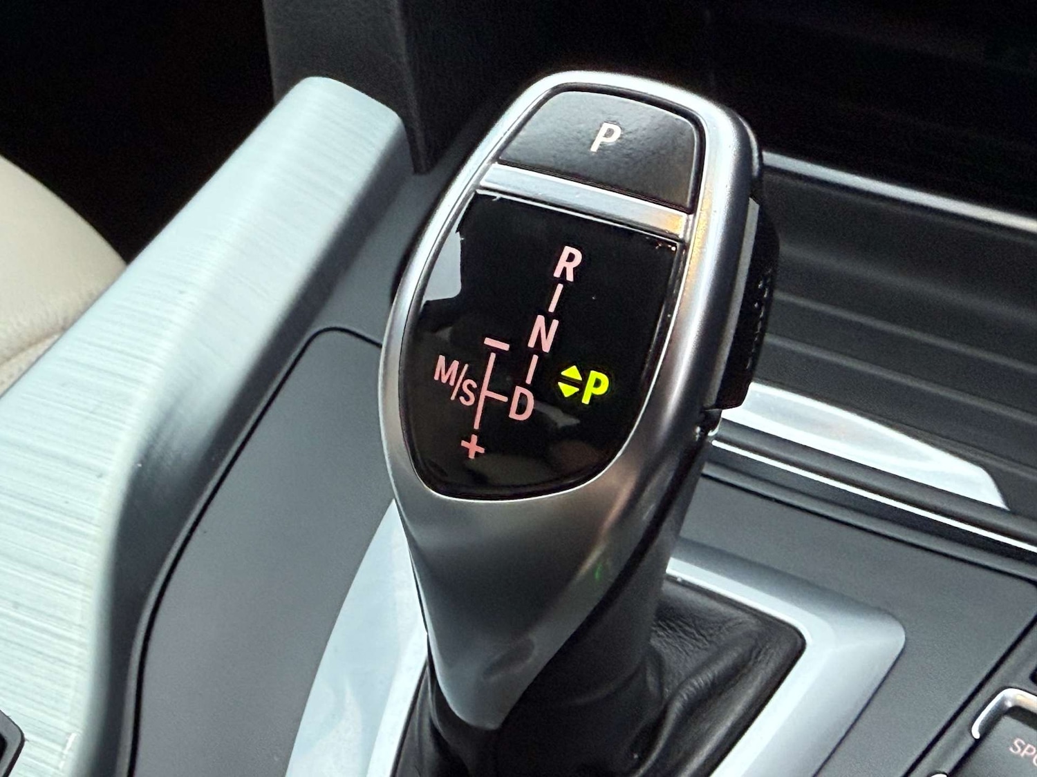 Used BMW 3 Series 2015 for sale - 76724036: Photo 53