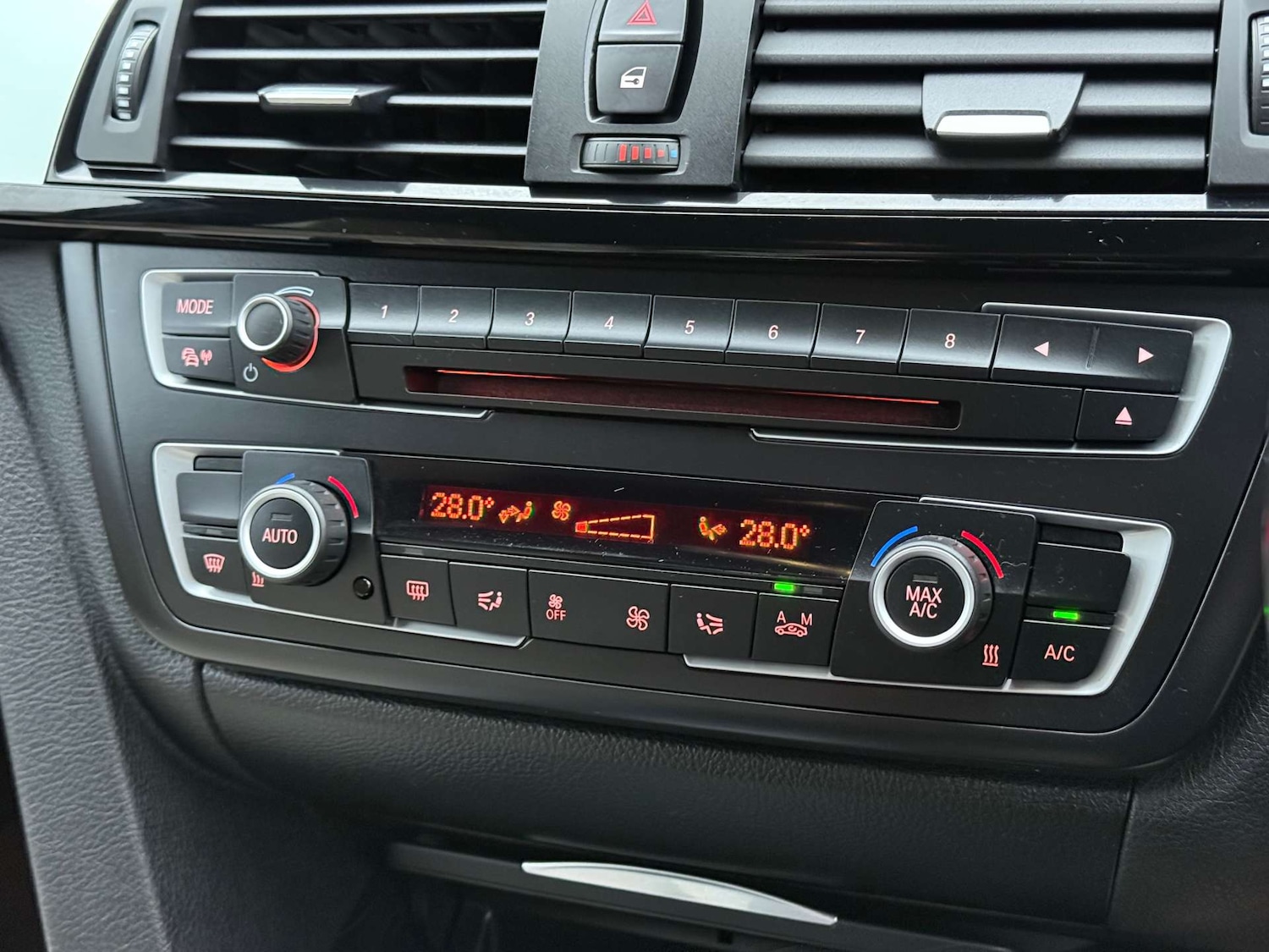 Used BMW 3 Series 2015 for sale - 76724036: Photo 56