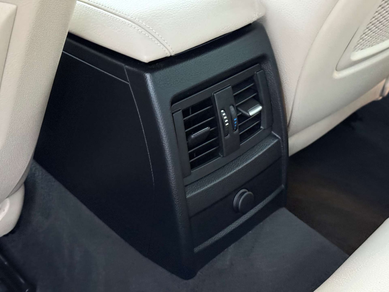 Used BMW 3 Series 2015 for sale - 76724036: Photo 70