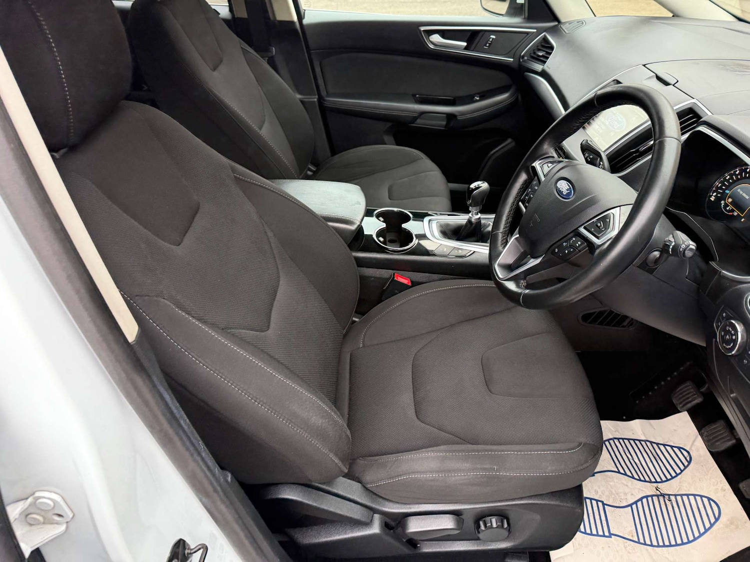 Used Ford S-Max 2016 for sale - 76642942: Photo 11