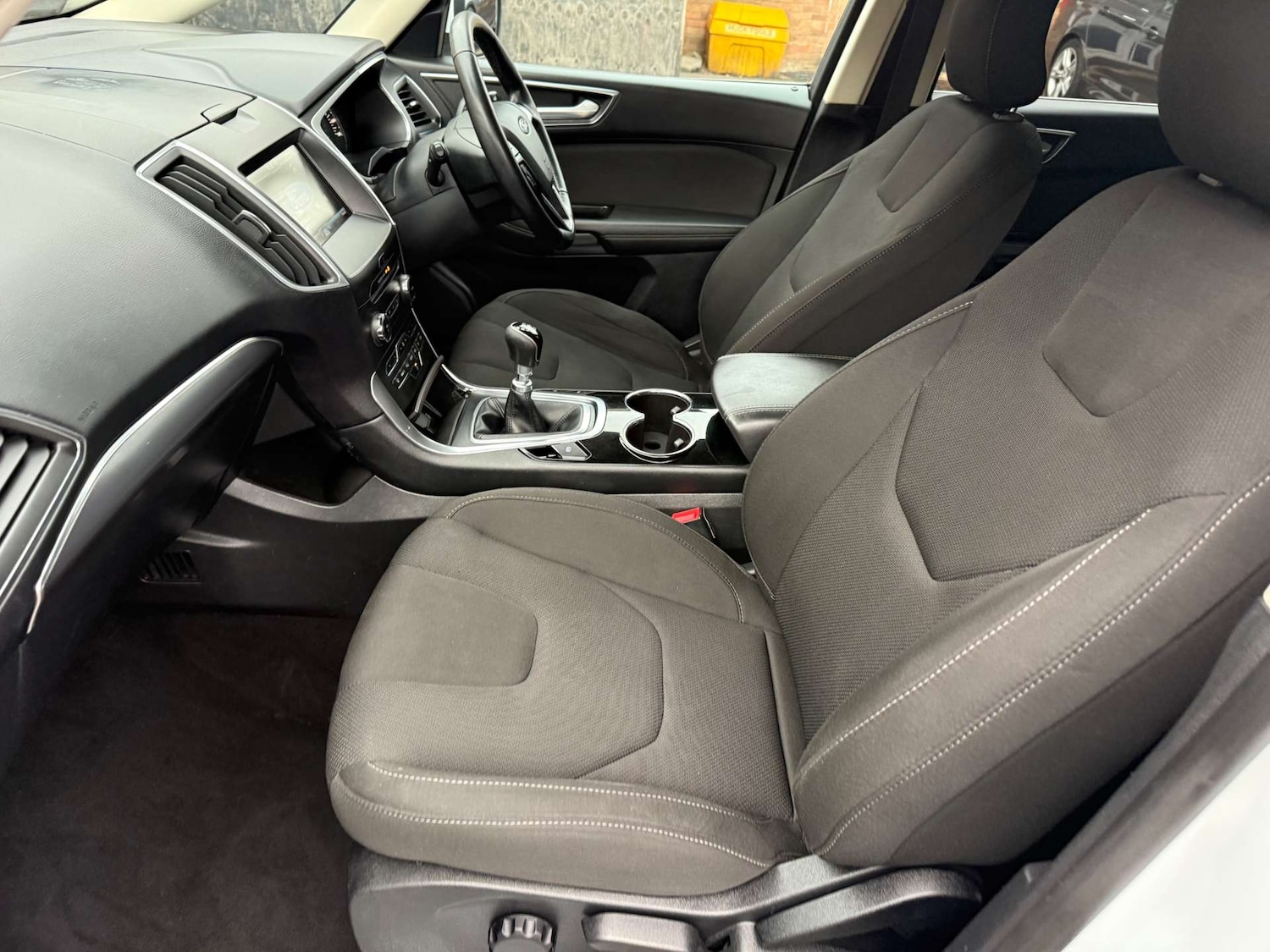 Used Ford S-Max 2016 for sale - 76642942: Photo 21