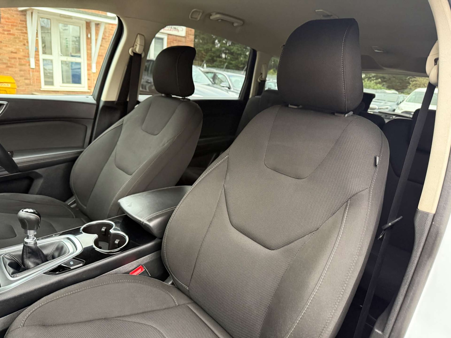 Used Ford S-Max 2016 for sale - 76642942: Photo 26