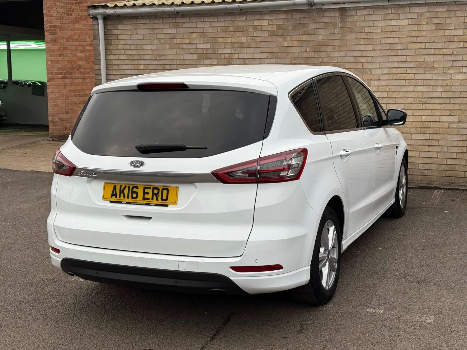 Used Ford S-Max 2016 for sale - 76642942: Photo 38
