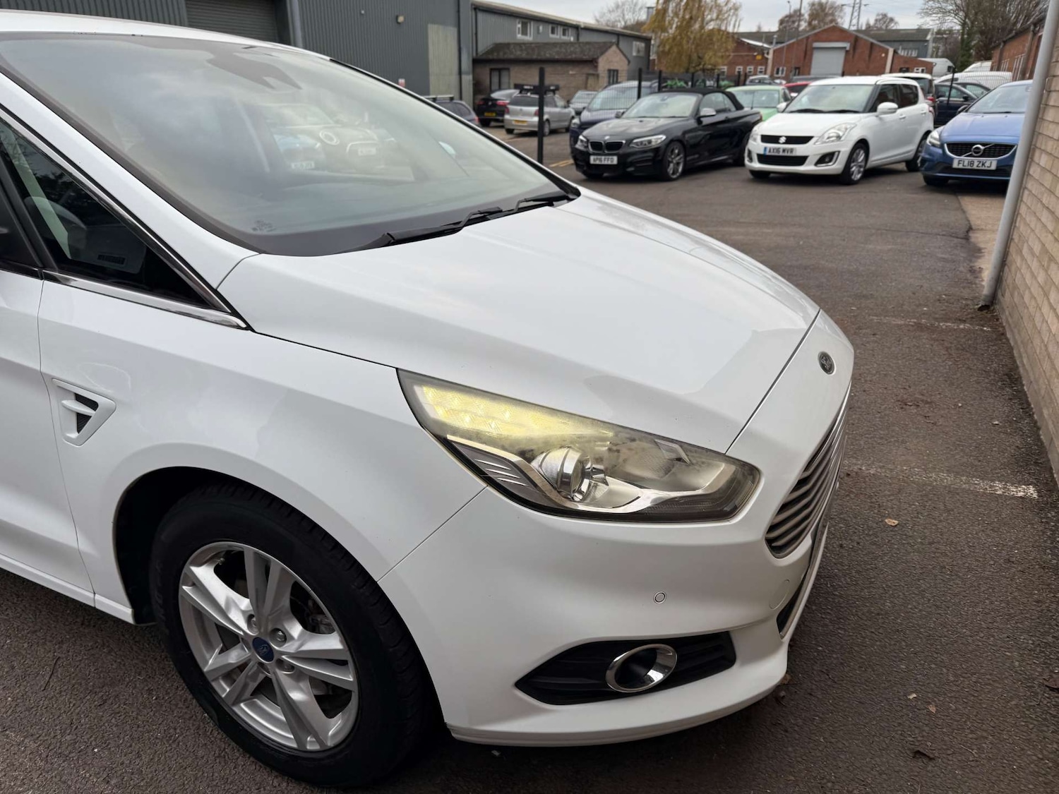 Used Ford S-Max 2016 for sale - 76642942: Photo 65