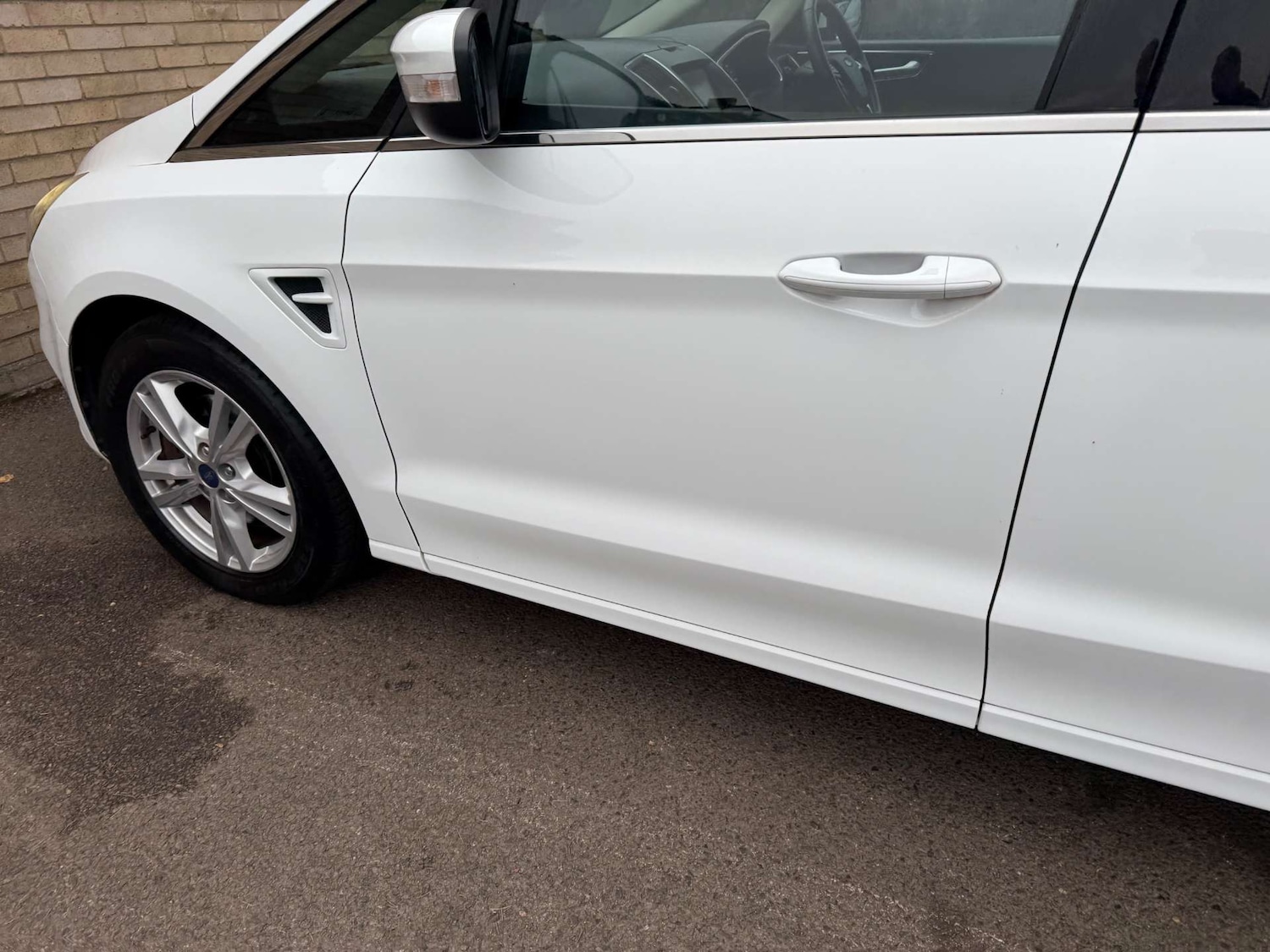 Used Ford S-Max 2016 for sale - 76642942: Photo 75