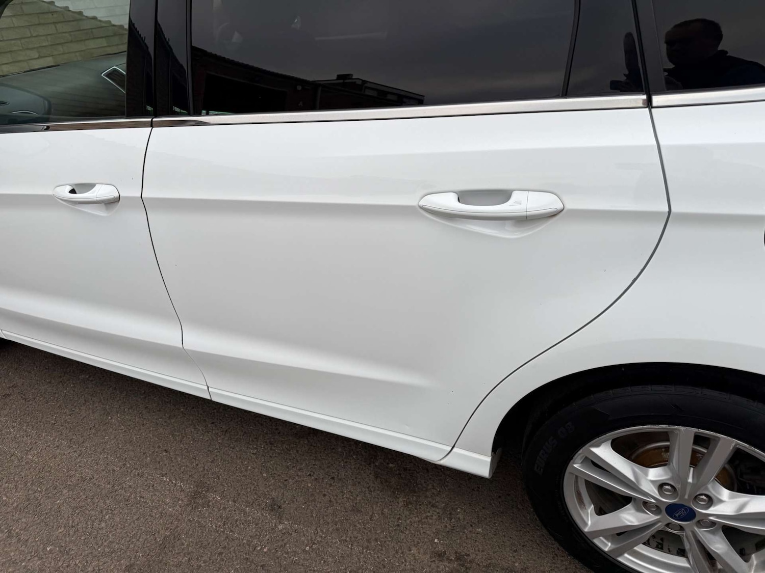 Used Ford S-Max 2016 for sale - 76642942: Photo 76