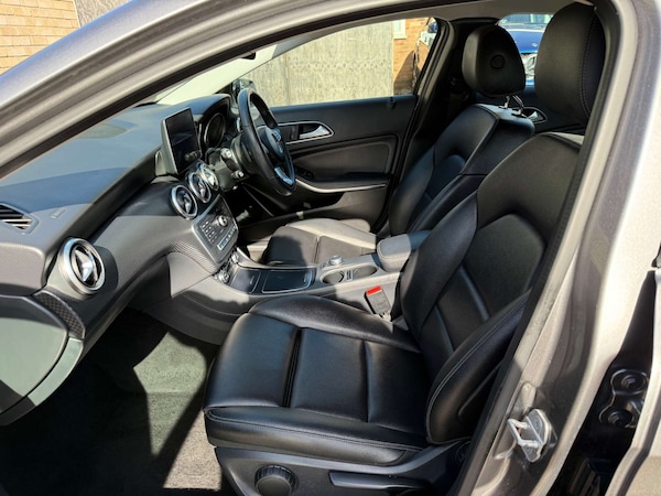 Used Mercedes-Benz A-Class 2017 for sale - 76089434: Photo 19