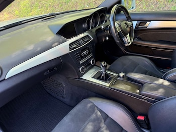 Used Mercedes-Benz C Class 2014 for sale - 78080731: Photo