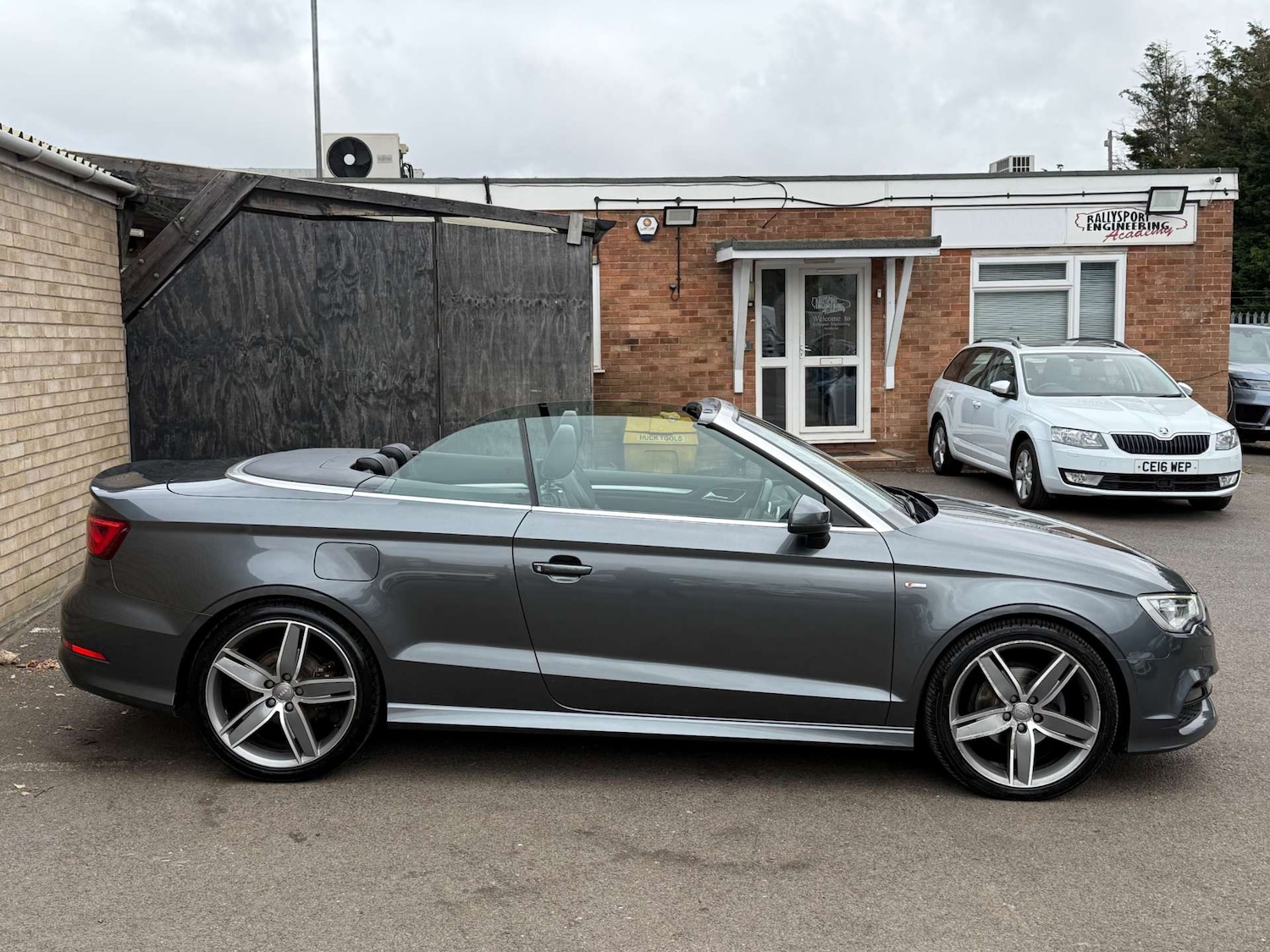 Used Audi A3 2015 for sale - 76255858: Photo 23
