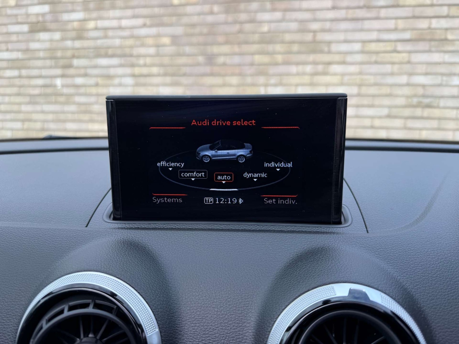 Used Audi A3 2015 for sale - 76255858: Photo 64