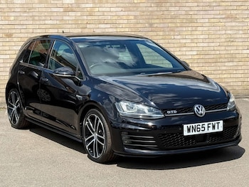 Used Volkswagen Golf 2015 for sale - 75144140: Photo