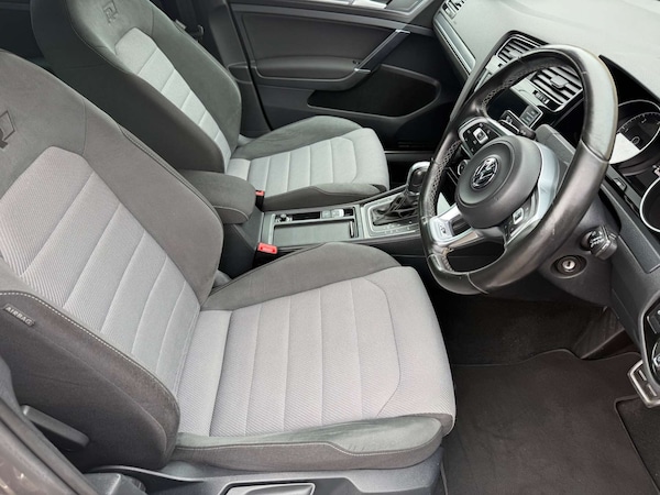Used Volkswagen Golf 2016 for sale - 76230749: Photo 11