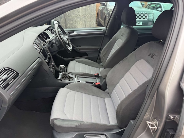 Used Volkswagen Golf 2016 for sale - 76230749: Photo 19