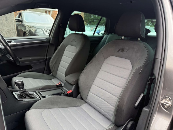 Used Volkswagen Golf 2016 for sale - 76230749: Photo 25