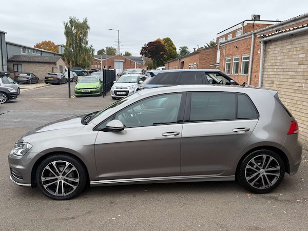 Used Volkswagen Golf 2016 for sale - 76230749: Photo 26