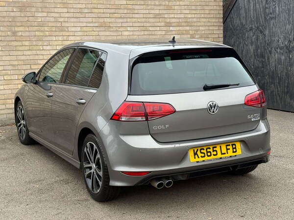 Used Volkswagen Golf 2016 for sale - 76230749: Photo 32