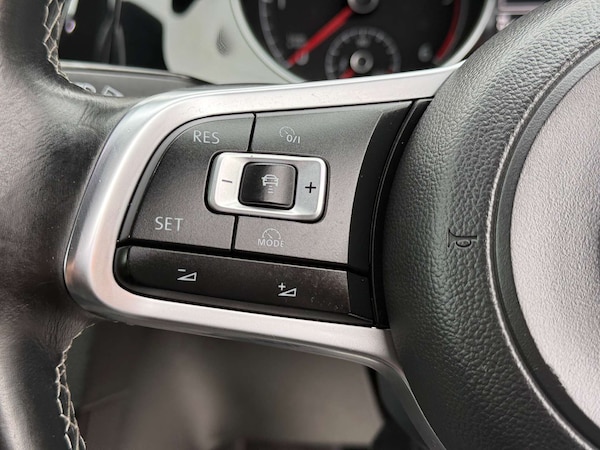 Used Volkswagen Golf 2016 for sale - 76230749: Photo 50