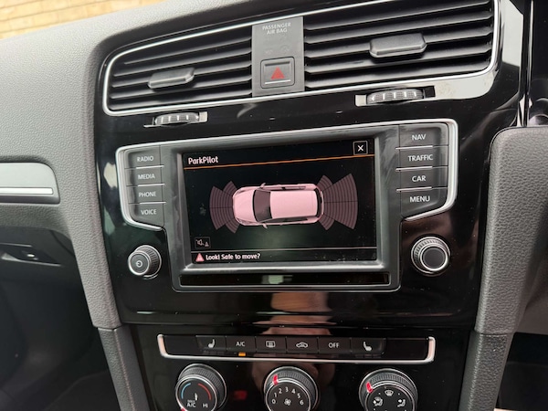Used Volkswagen Golf 2016 for sale - 76230749: Photo 58