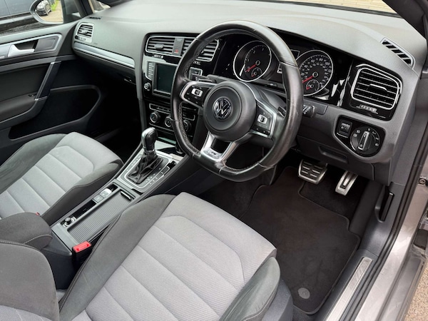 Used Volkswagen Golf 2016 for sale - 76230749: Photo 5