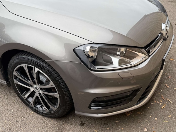 Used Volkswagen Golf 2016 for sale - 76230749: Photo 63