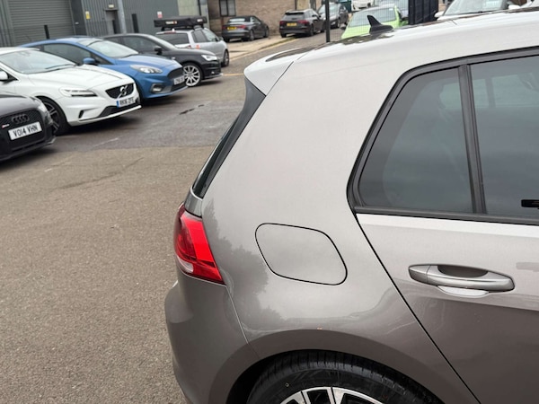 Used Volkswagen Golf 2016 for sale - 76230749: Photo 67